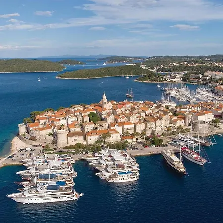 4 Bedroom Beautiful In Korcula